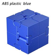 Cubo Magico Giocattolo