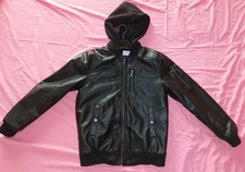 Giubbotto in ecopelle nero