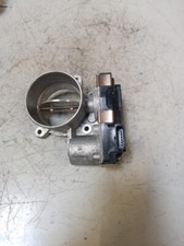 Valvola a farfalla per Nissan