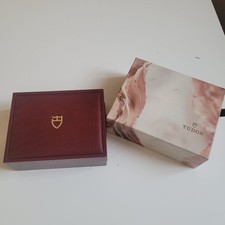 Tudor box - tudor,