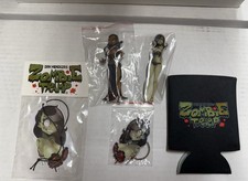 Dan Mendoza Zombie Tramp Swag lotto spille portachiavi deodorante lattina Koozie