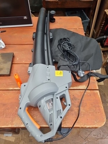 Soffiatore foglie 3000w - foglie,