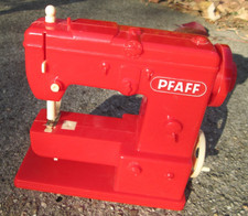 Macchina da cucire per bambini Pfaff manico manuale in plastica a manovella - funziona!