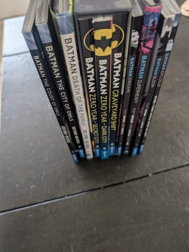 Batman the new - batman, scott