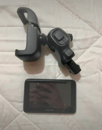 Navigatore tomtom con supporto - navigatore,