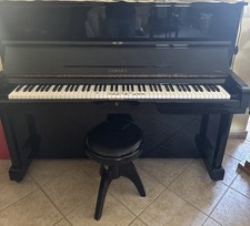 Pianoforte verticale Tamaka