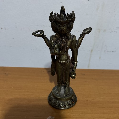 Statua buddah vintage con - buddah,