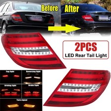 2 luci posteriori a LED per