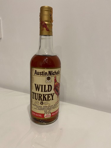 Wild turkey bourbon - wild,
