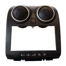 Modanatura cruscotto centrale P10381A77100 Nissan Qashqai 1.5 Dci 2006-2014