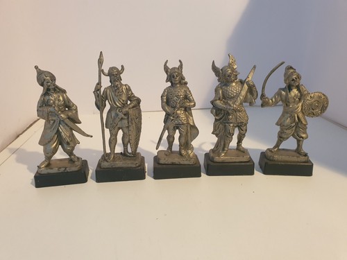 Lotto statuine soldatini - lotto,