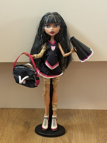 Bambola monster high cleo - high,