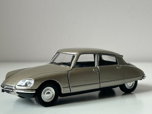 Modellino auto francese