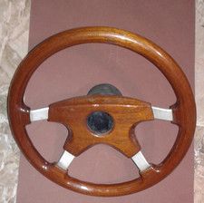 VOLANTE SPORTIVO IN LEGNO PER