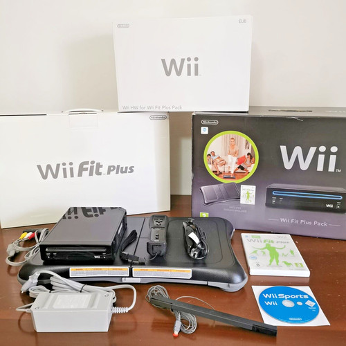 Console wii fit plus pack - console, nera