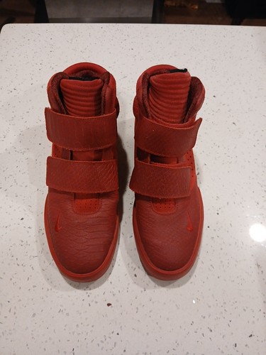 Taglia nike - 8.5,