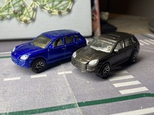 Matchbox 2 X 2004 Porsche Cayenne Turbo SUV Auto Mb-675