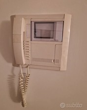 BTicino Terraneo Videocitofono Pivot bianco, monitor B/N 335102, Telefono 335022