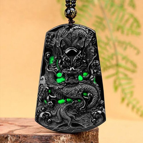 Collana con ciondolo drago