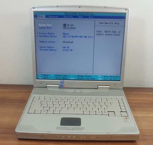 Gericom masterpiece tft - 15",