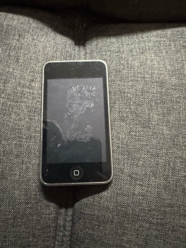 Apple ipod touch a1288 8 - apple, gb