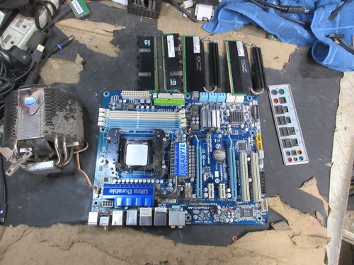 Gigabyte ma790fxt ud5p - gigabyte, ga-ma790fxt-ud5p
