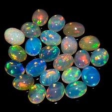 Pietra preziosa cabochon ovale