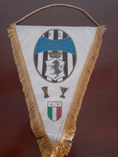 GAGLIARDETTO PENNANT VINTAGE '80 FOOTBALL CALCIO JUVENTUS. OFFICIAL AI.MA TORINO