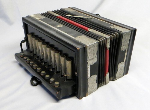 Rara fisarmonica antica