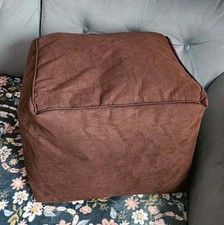 Pouf poggiapiedi cubo quadrato