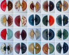  40 bellissimi ventagli da collezione, decorati a mano. Condizioni eccellenti.