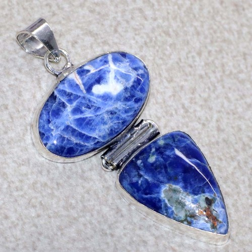 Ciondolo lungo sodalite