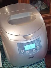 Macchina fabbrica cubetti per il ghiaccio