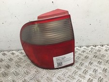 Fanale posteriore sinistro