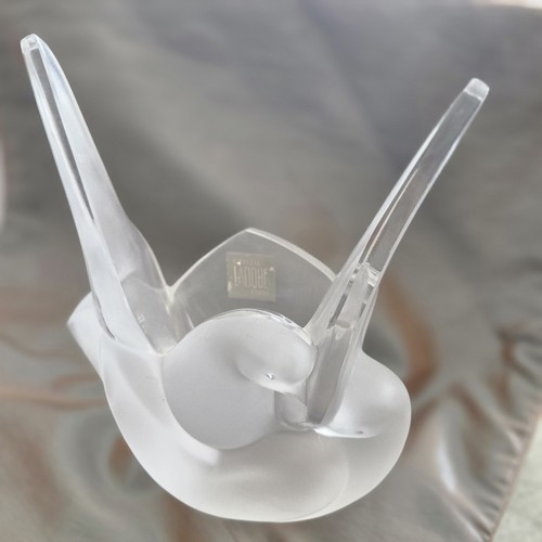Lalique france sylvie frosted - france,
