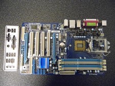 GA-P55-UD3L (rev. 2.3) Socket