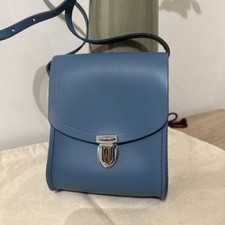 The Cambridge Satchel Company Mini Push Lock Pavone Blu Immacolato