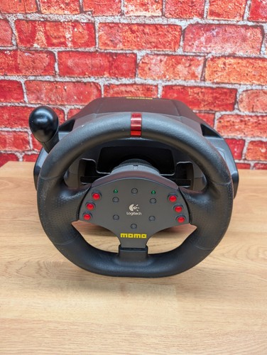 Logitech momo racing force - logitech,