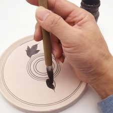 3 pennelli per ceramica