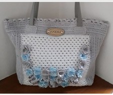 Borsetta All'uncinetto Con