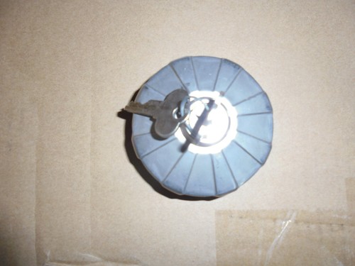Tappo serbatoio benzina alfa - tappo,