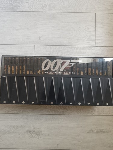 James bond 007 ultimate - james,