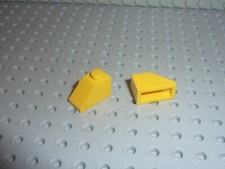 2 x LEGO Slope Yellow Brick 45