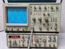 TEKTRONIX 2465B 》400MHz》4 canali/canali