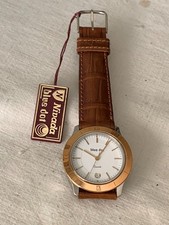 Nivada Blue Dot quartz cassa