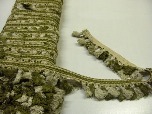 Passamaneria frangia con - frangia, nappe