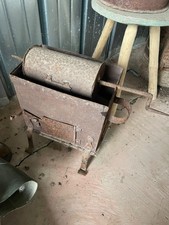 Antica tostatrice manuale per