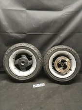 Coppia Cerchi Malaguti F15 Firefox 12 Pollici motore Minarelli con freno Tamburo