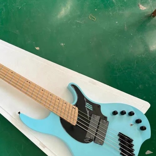 Sky blue fanned frets basso - blue,
