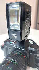 PENTAX P30N perfettamente funzionante + zoom Takumar 28:80 + Flash Toshiba 414
